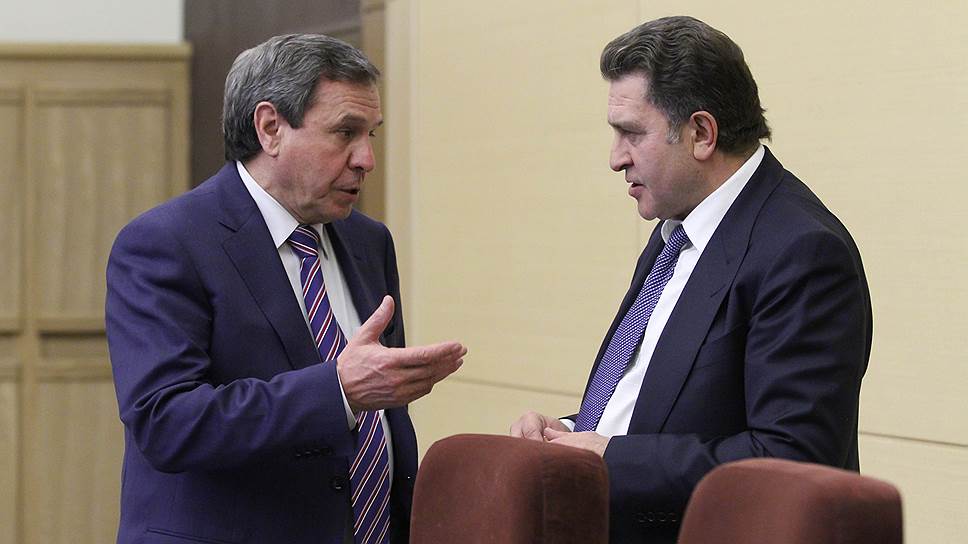 Губернатор Владимир Городецкий (слева) обсуждает с Андреем Шимкивом перспективы дальнейшей работы заксобрания 