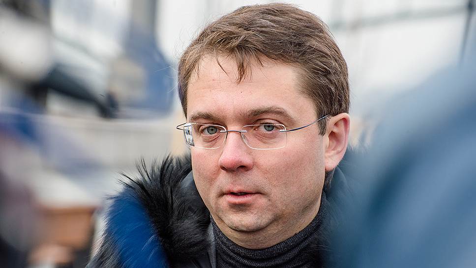 Заместитель министра строительства и ЖКХ России Андрей Чибис на открытии набережной.