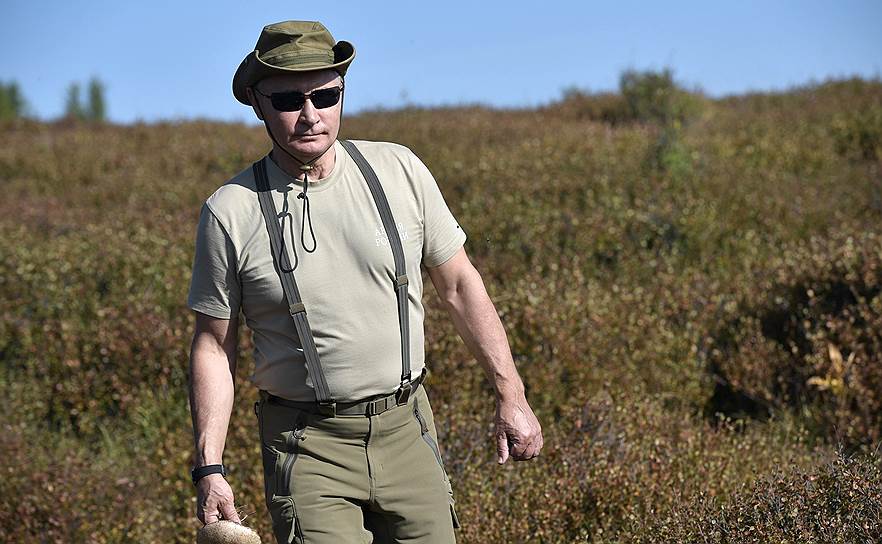 Минувшие субботу и воскресенье Владимир Путин провел на реке Енисей в Тыве