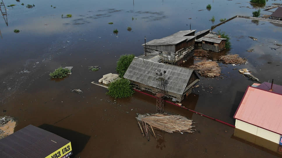 Последствия наводнения в городе Тулун Иркутской области