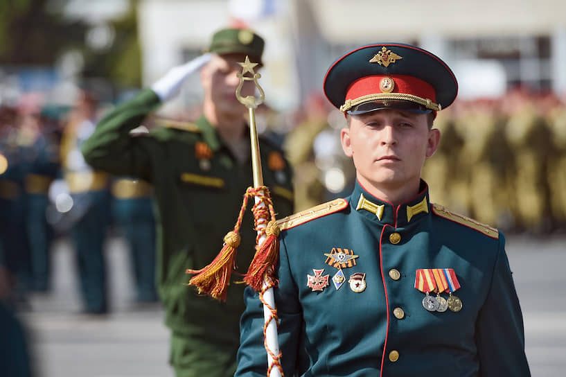 Военный парад на площади имени Ленина, посвященный 75-й годовщине Победы в Великой Отечественной войне