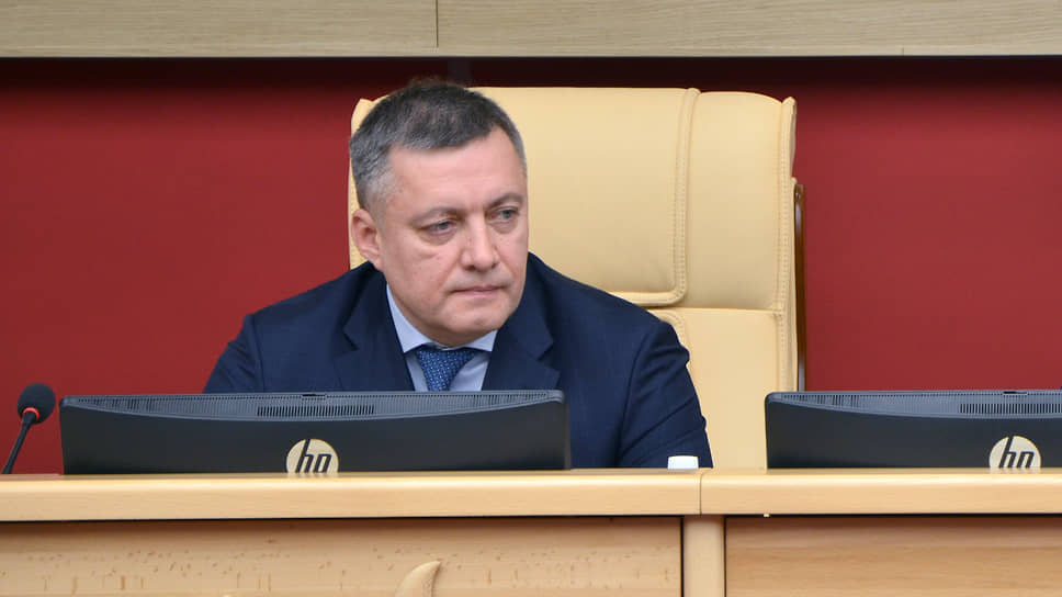 Губернатор Иркутской области Игорь Кобзев заболел коронавирусом 26 октября, на следующий день его госпитализировали