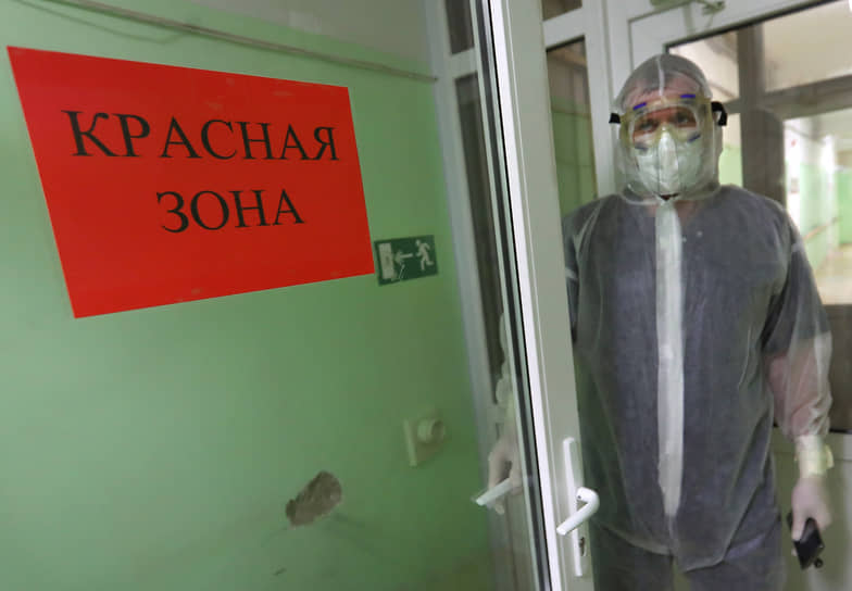 За сентябрь в Сибирском федеральном округе от коронавируса умерли 3446 человек (вирус стал основной причиной смерти), в сентябре прошлого года этот показатель составил 531 человек