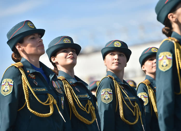 Военный парад на Площади Ленина, посвященный 79-ой годовщине Победы в Великой Отечественной войне