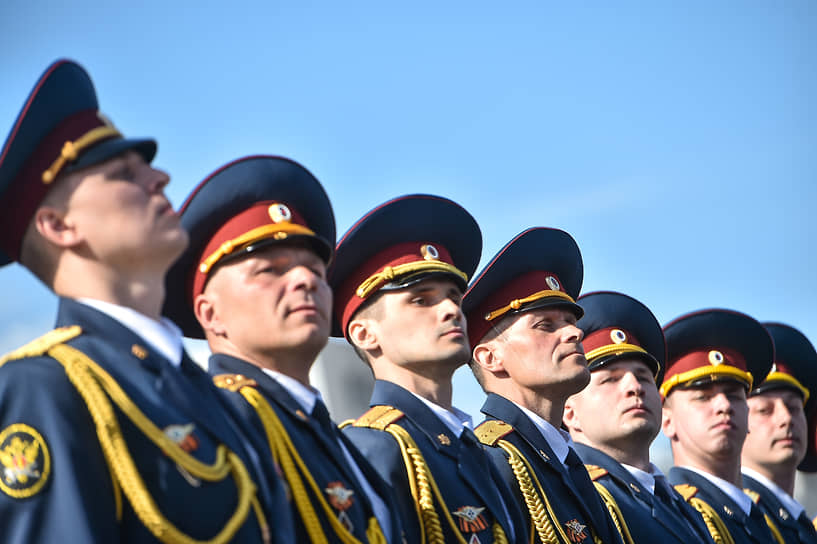 Военный парад на Площади Ленина, посвященный 79-ой годовщине Победы в Великой Отечественной войне