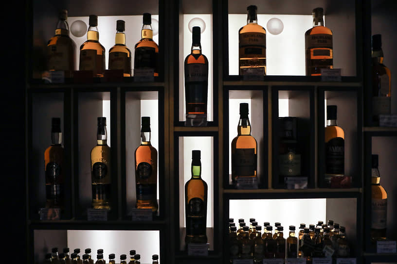 Производители алкогольных напитков отмечают рост конкуренции за место на полке, за то, как представлен бренд и каким ассортиментом