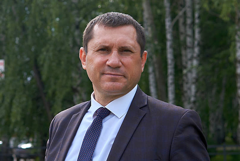 Бывший Комментировал Фото