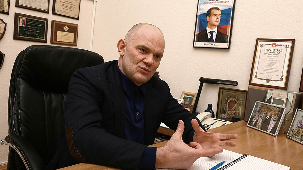 Владимир Нелюбин являлся одним из совладельцем крупнейшего регионального кредитного учреждения — Экопромбанка.
