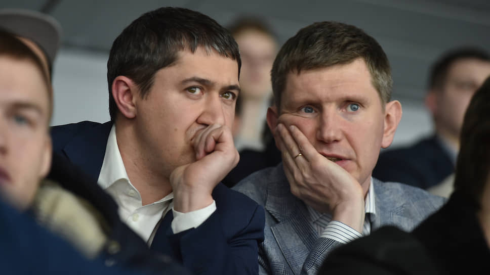 Дмитрий Махонин и Максим Решетников вчера второй раз публично появились вместе, придя на трибуну в первом периоде. Пермский ХК «Молот-Прикамье» ведет отчаянную борьбу за попадание в плей-офф, сейчас ему не хватает семи очков.