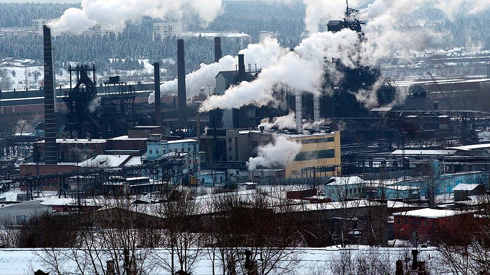 Чусовской металлургический завод спустя три года вновь был приобретен ЗАО «Объединенная металлургическая компания»