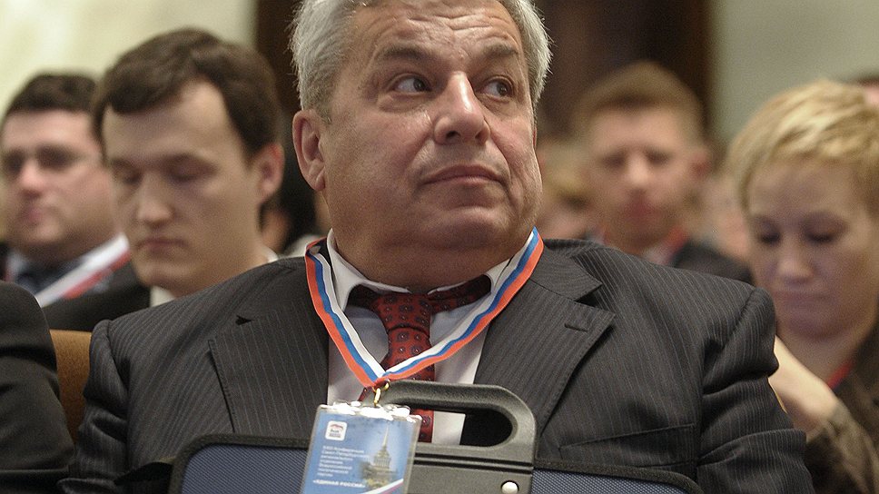 Портфель полномочий вице-губернатора Василия Кичеджи может похудеть в связи с грядущим назначением нового члена правительства, ответственного за ЖКХ