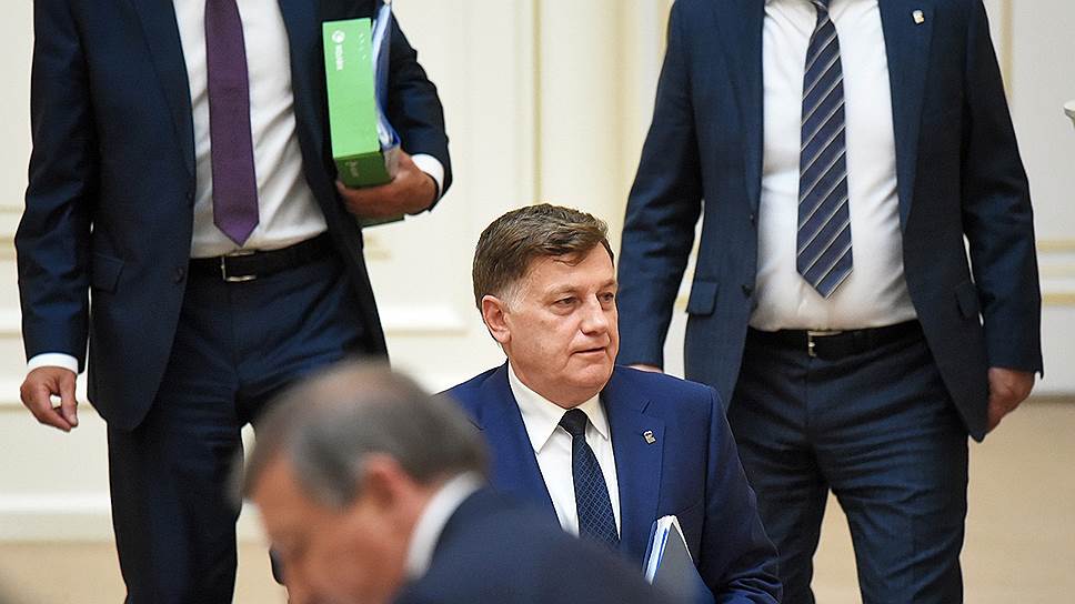 Как петербургские депутаты скрыли авторство своих поправок к бюджету