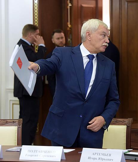 Позиция Смольного, которую недавно представил депутатам Георгий Полтавченко, заключается в том, что администрация как государственный партнер не вправе разглашать условия концессии, поскольку они содержат коммерческую тайну