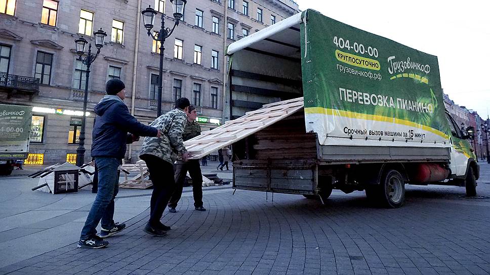 Фирма грузовичков перевозка мебели