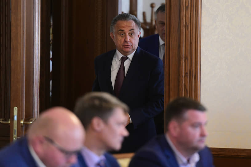 Заместитель председателя правительства РФ Виталий Мутко поручил начать стройку ЖК «Шотландия» до конца ноября 2019 года