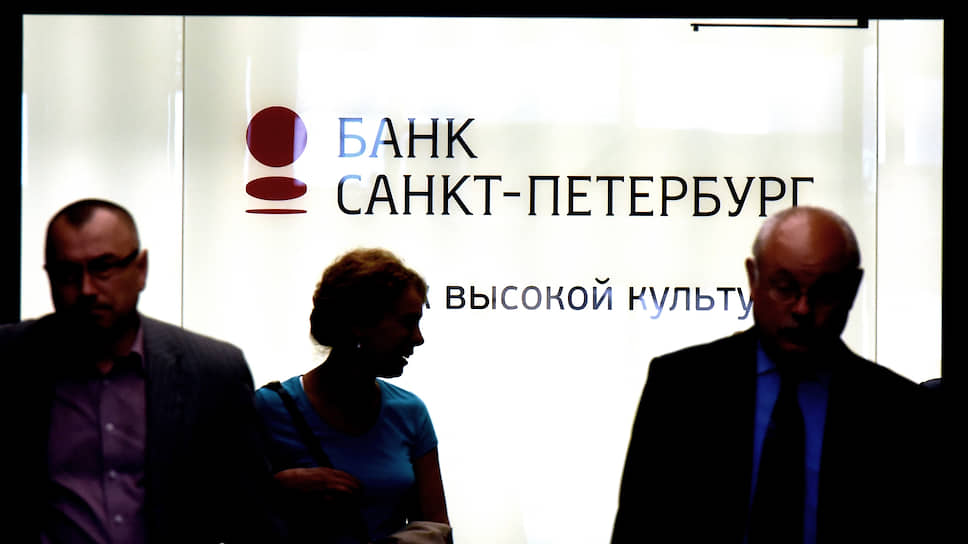 Как банк «Санкт-Петербург» начал банкротить Владимира Оксмана