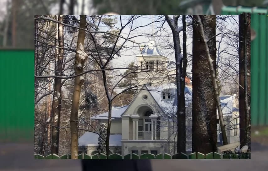 Скриншот с видео Андрея Пивоварова. Резиденция губернатора Санкт-Петербурга Александра Беглова в поселке Комарово 