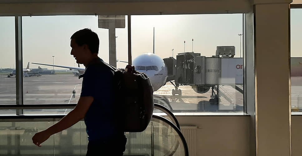В прошлом году в связи с приостановкой международных авиаперевозок пассажиропоток петербургской авиагавани сократился почти вдвое, до 11 млн человек