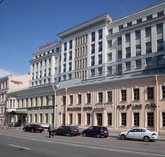 Единственным активом Sokos Hotels в России остается четырехзведный Vasilievsky Hotel на 8-й линии Васильевского острова, который гостиничный оператор планирует продать отдельно