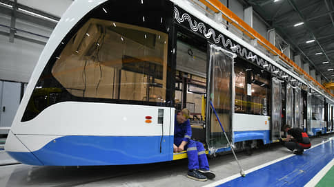 Новый трамвай повезет бесплатно // Первые 11 вагонов модели «Невский» почти на год станут шаттлами от «Ладожской»