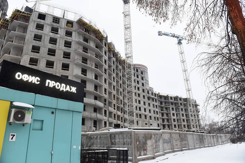В прошлом месяце в Петербурге строители ввели в эксплуатацию 340,3 тыс. кв. м жилья, что почти на 100 тыс. меньше показателя за аналогичный период прошлого года
