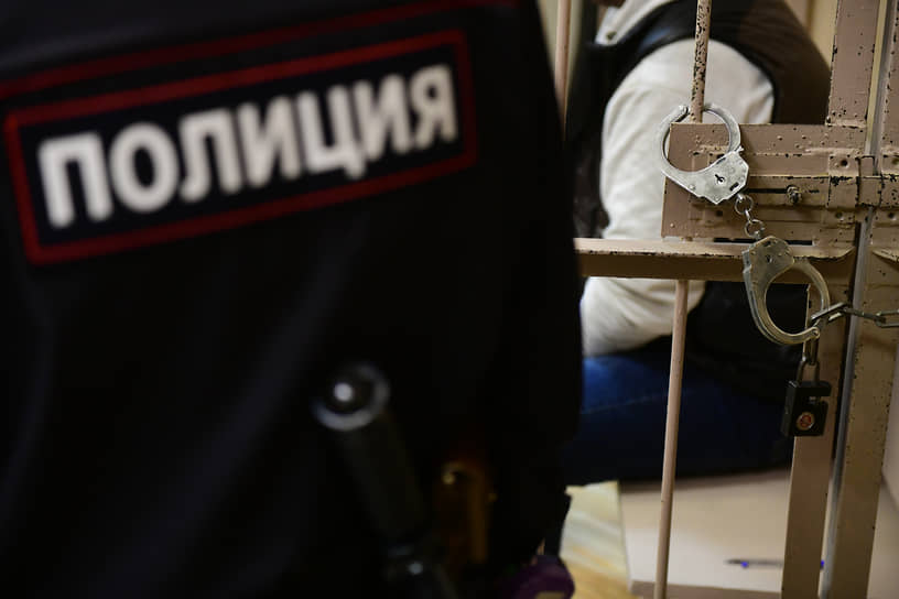В Петербурге трое фигурантов дела о мошенничестве с имуществом ИАСП получили сроки
