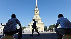 РСТ и РГА просят губернатора Петербурга не вводить туристический сбор в 2019 году