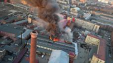 В Петербурге тушат пожар на территории завода