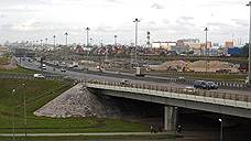 На петербургской КАД обновят 140 км асфальта