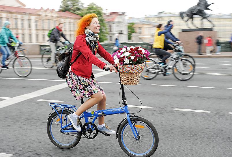 Велопарад на Невском проспекте