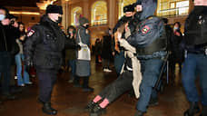 В ЗакСе осудили задержания на акции в поддержку Навального в Петербурге