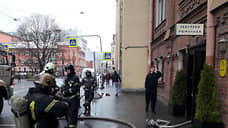 На Кронверкской улице в Петербурге загорелась рюмочная «У Ларисы»