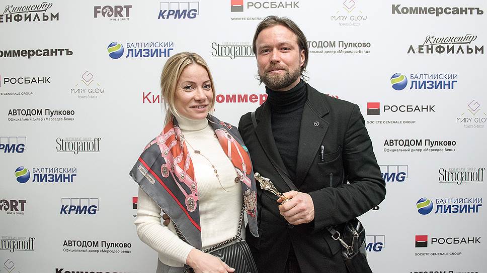 Владимир Ковешников, Mercedes-Benz с женой