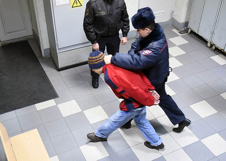 Один из задержанных по подозрению в причастности к теракту в метрополитене Санкт-Петербурга 3 апреля