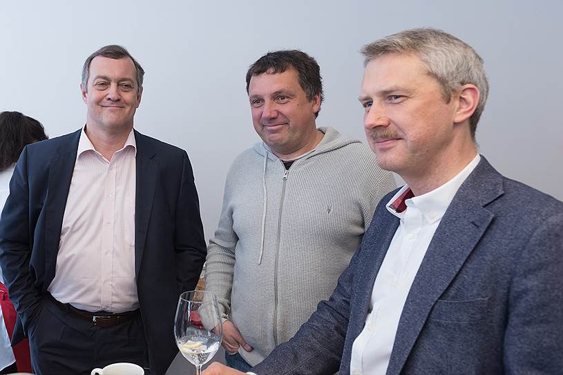(Слева направо) Олег Барков, генеральный директор Hansa, Игорь Водопьянов, владелец УК «Теорема»