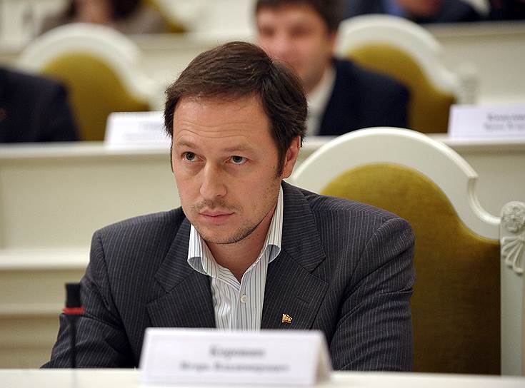 Декабрь 2011 г. Депутат Законодательного собрания Игорь Коровин 
