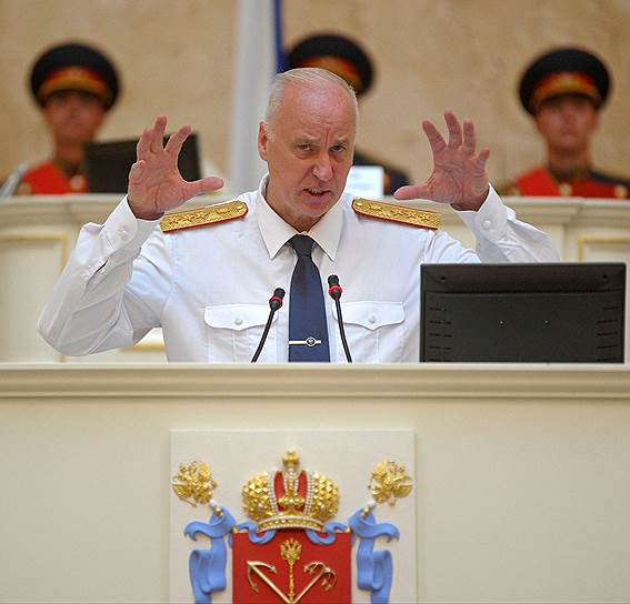 Июль 2012 г. Председатель Следственного комитета РФ Александр Бастрыкин 
