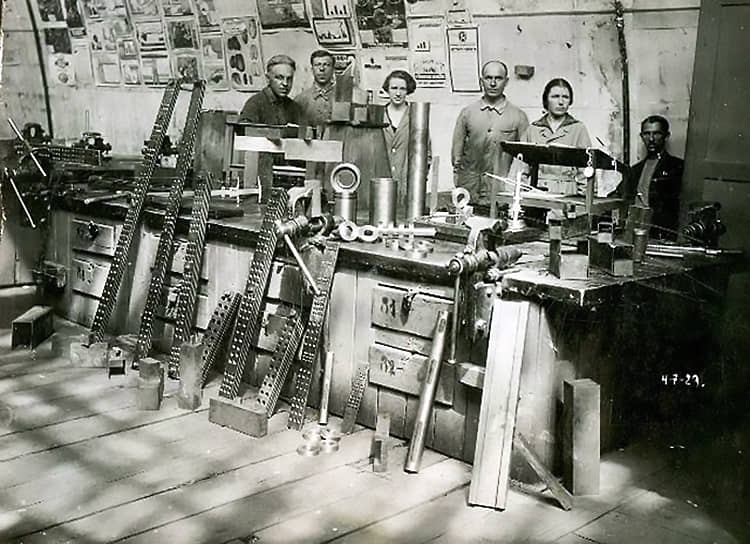 1930 г. Испытательная лаборатория завода «Красный Путиловец»