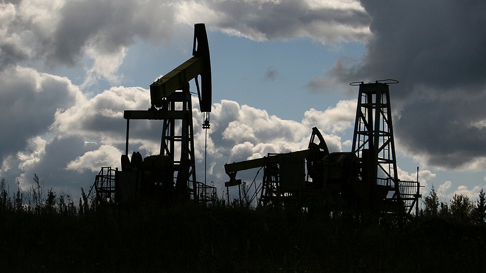 В 2012 году мировое потребление нефти достигло новых рекордных объемов — 89,8 млн баррелей в сутки