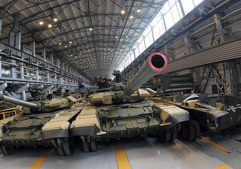 В 2016 году Россия вышла на третье место в мире по объему военных расходов, уступив только США и КНР