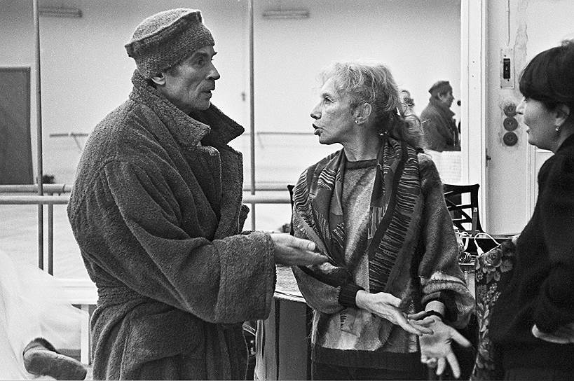 Алла Осипенко и Рудольф Нуреев в 1989 году во время репетиции в Ленинградском театре оперы и балета им. Кирова