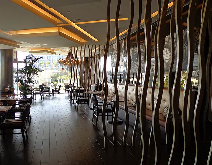 «Воздушный» интерьер ресторанов пронизан солнцем