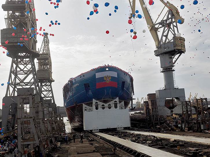 В Петербурге крупнейшим производителем промышленной продукции для нужд судостроения в Арктической зоне является Балтийский завод