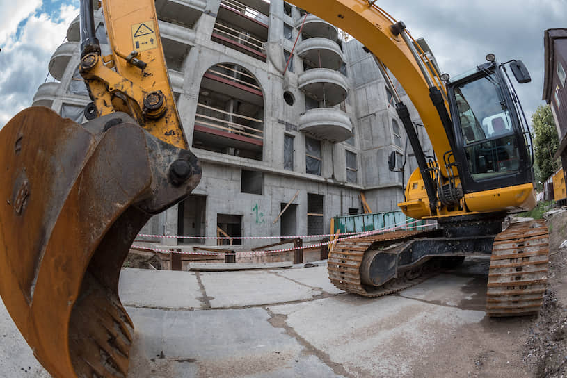 В России со строительной техникой на постоянной основе работает 15–20% лизинговых компаний