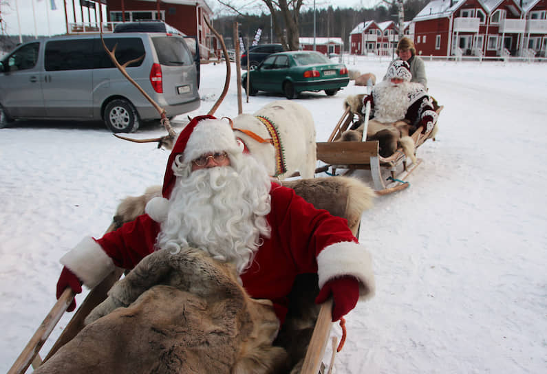 Йоулупукки и Дед Мороз встречаются каждый год