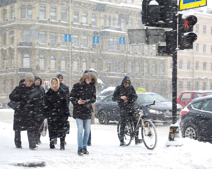 Распространению велосипедного движения мешает климат, но зимы в последнее время стали теплее, что может позволить кататься почти круглогодично