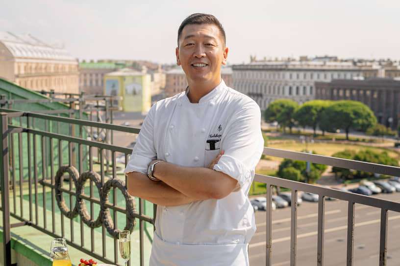 Шеф-повар петербургского Four Seasons Hotel Lion Palace Тошиказу Като
