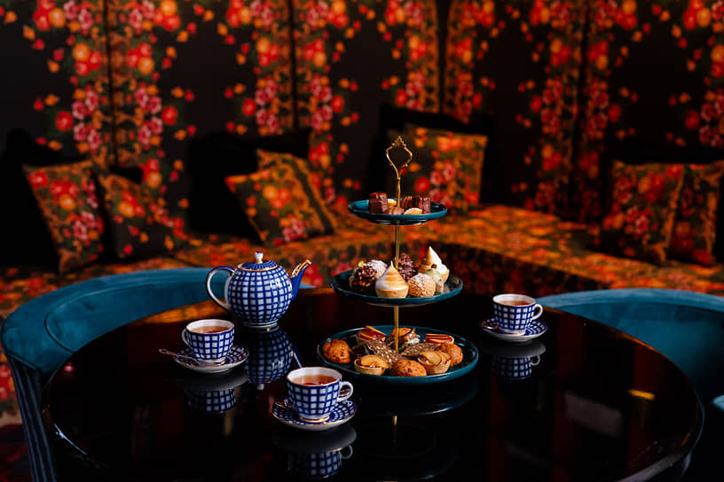 Чай и десерты в ресторане Kuznyahouse