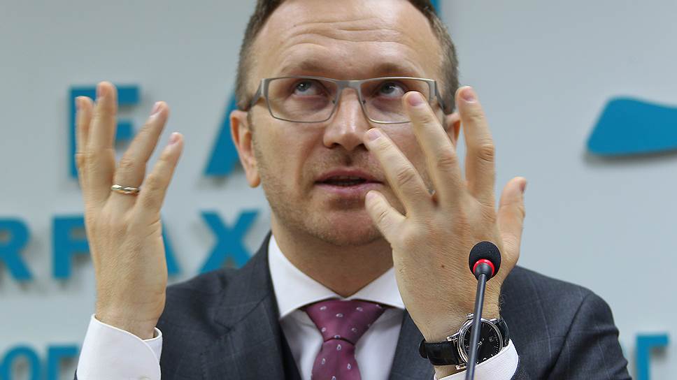 Главный ветеринарный врач Ростовской области Алексей Ермаков, во время пресс-конференции, в информационном агентстве Интерфакс-Юг.
