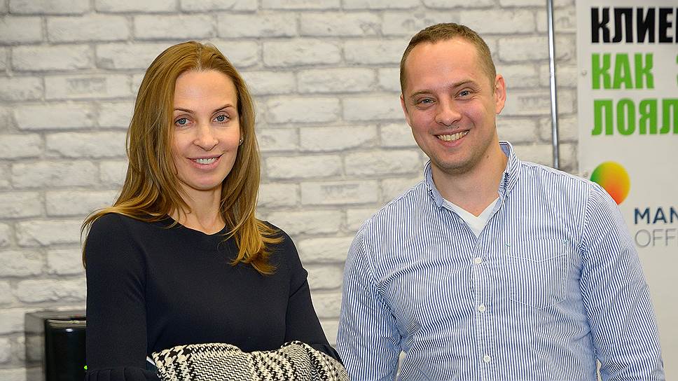(Слева направо) Наталья Алексеева, совладелица и управляющая Smart Trainer Studio; Антон Секачев, управляющий партнер  компании GoodyFoody.